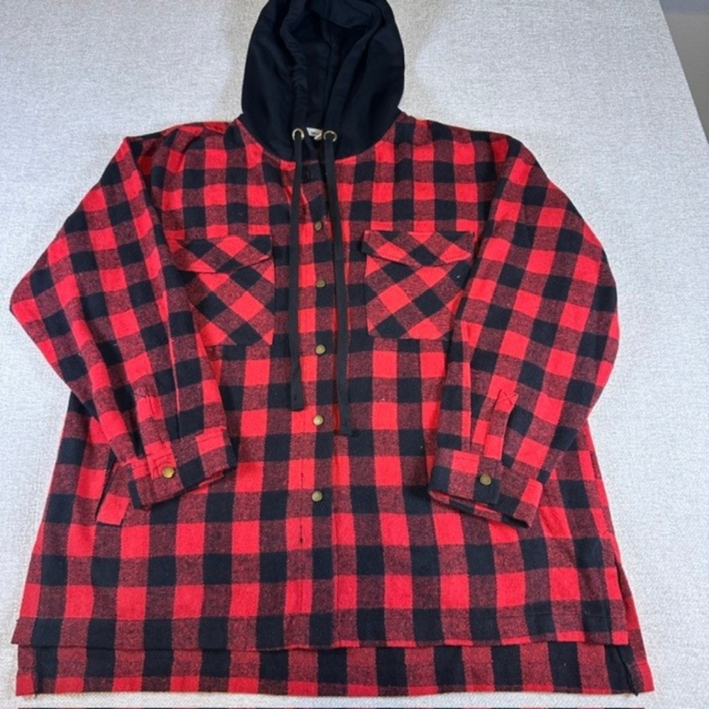 White Birch Women's Red Black Buffalo Plaid Hooded Button‎ Up Jacket Shacket MD